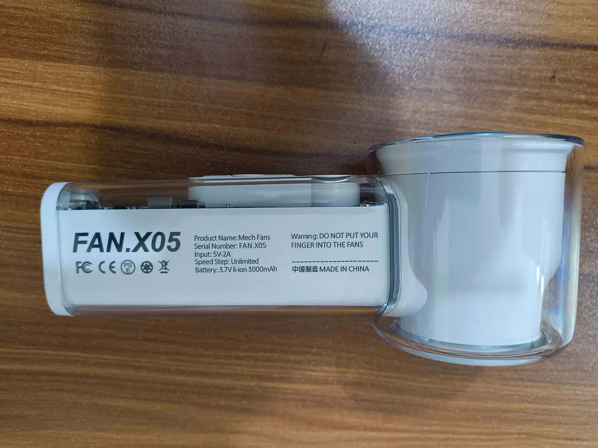 X05 Handheld High-Speed Cooling Fan