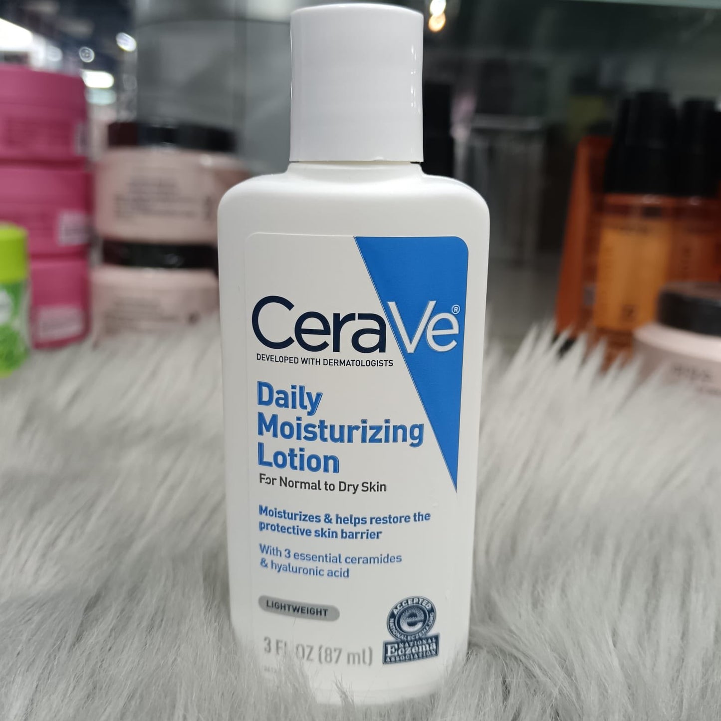 CeraVe Daily Moisturizing Lotion For Normal To Dry Skin 87ml
