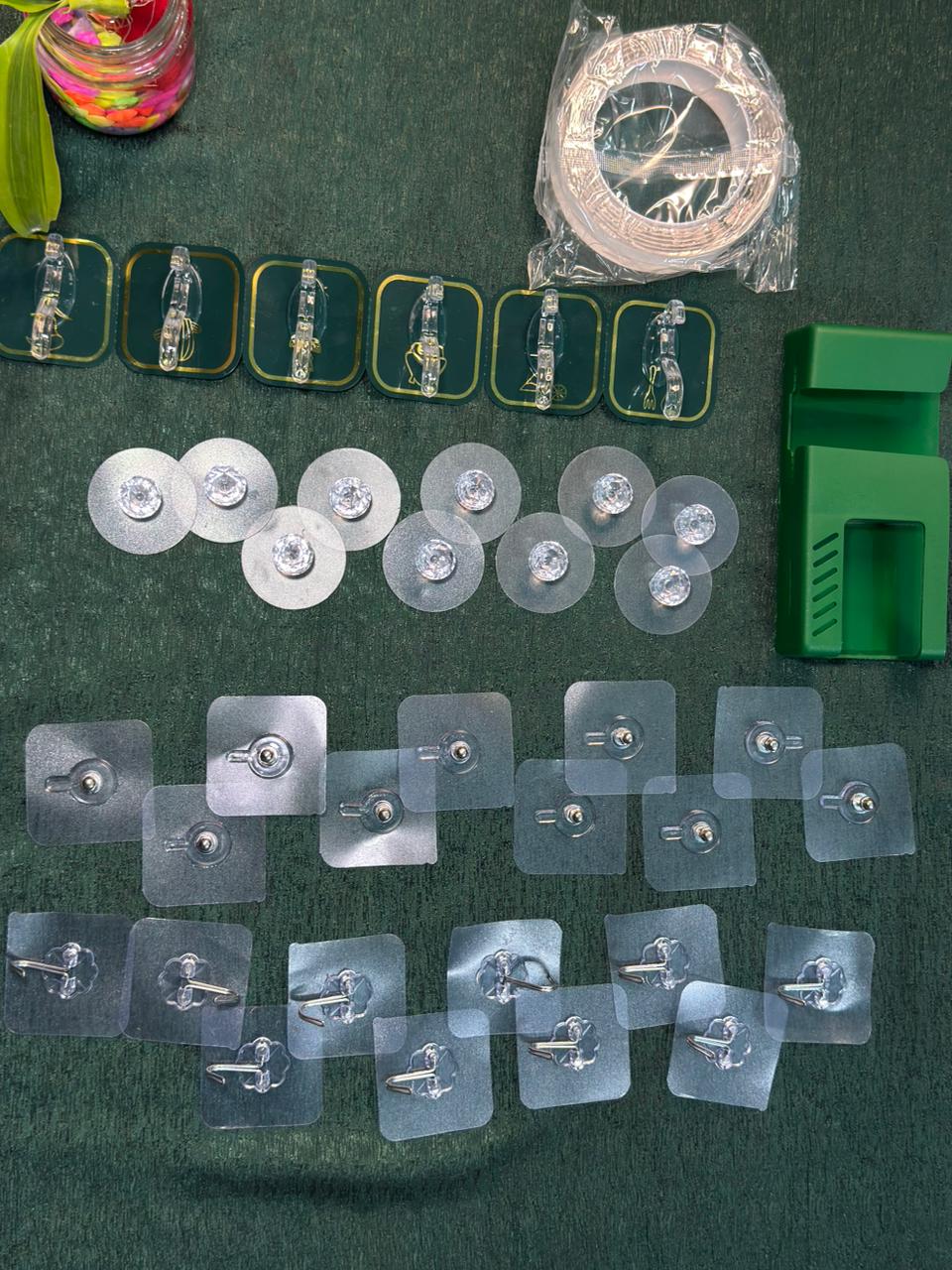 38 pis -wall hook combo With mobile holder and magic tap