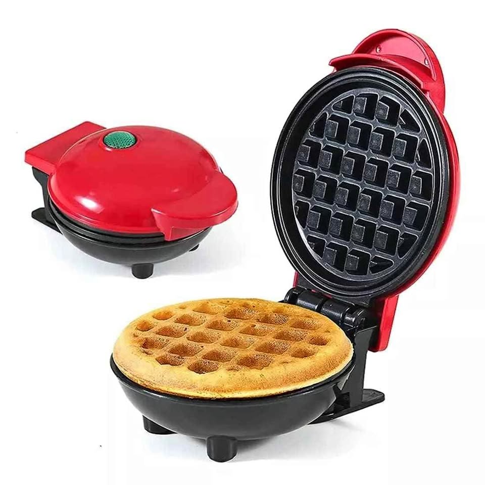 Mini waffle maker